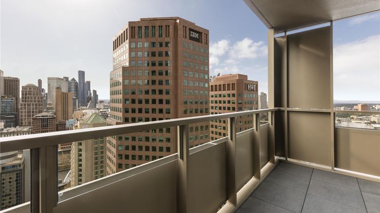 <b>Oaks Melbourne Southbank Suites Room</b>. Images powered by <a href="https://iceportal.shijigroup.com/" title="IcePortal" target="_blank">IcePortal</a>.