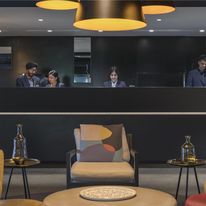 Oaks Melbourne Southbank Suites