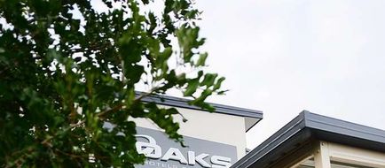 Oaks Middlemount Suites Exterior