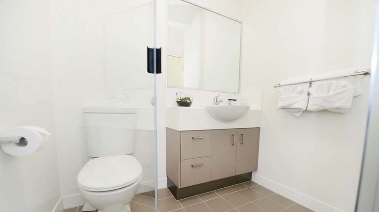 <b>Oaks Middlemount Suites Room</b>. Images powered by <a href="https://iceportal.shijigroup.com/" title="IcePortal" target="_blank">IcePortal</a>.