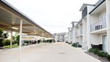 Oaks Middlemount Suites Exterior