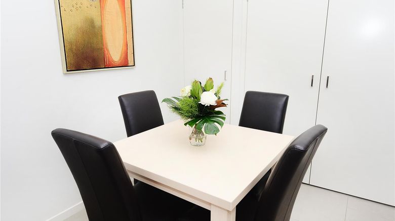 <b>Oaks Middlemount Suites Suite</b>. Images powered by <a href="https://iceportal.shijigroup.com/" title="IcePortal" target="_blank">IcePortal</a>.