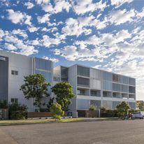 Oaks Nelson Bay Lure Suites