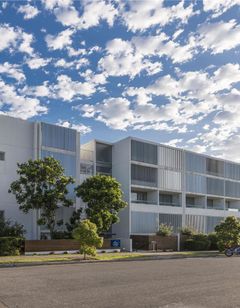 Oaks Nelson Bay Lure Suites