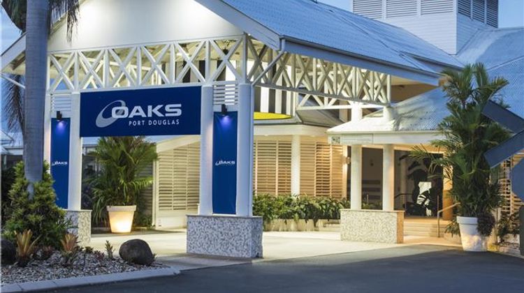 Oaks Port Douglas Resort Exterior