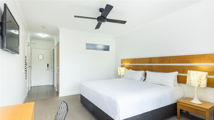 Oaks Port Douglas Resort Room