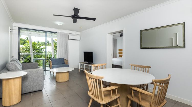 Oaks Port Douglas Resort Room