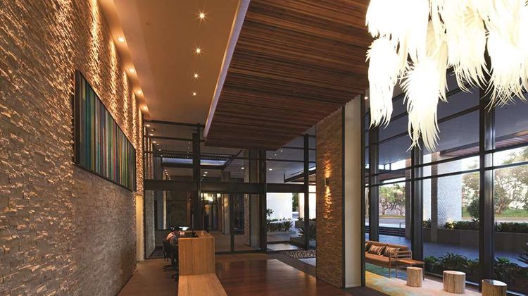 Oaks Redcliffe Mon Komo Suites Lobby