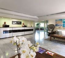 Oaks Sunshine Coast Oasis Resort Lobby