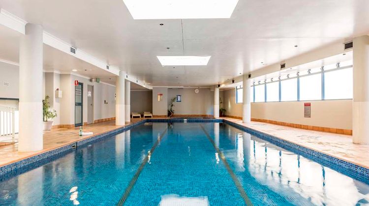 Oaks Sydney Castlereagh Suites Pool