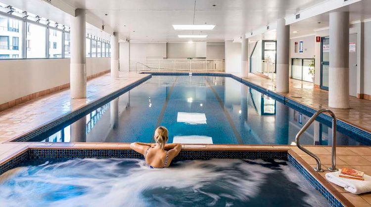 Oaks Sydney Castlereagh Suites Pool