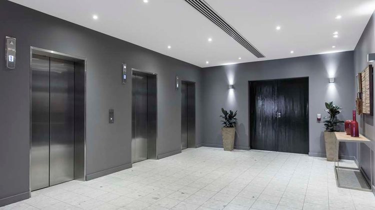 Oaks Sydney Goldsbrough Suites Lobby