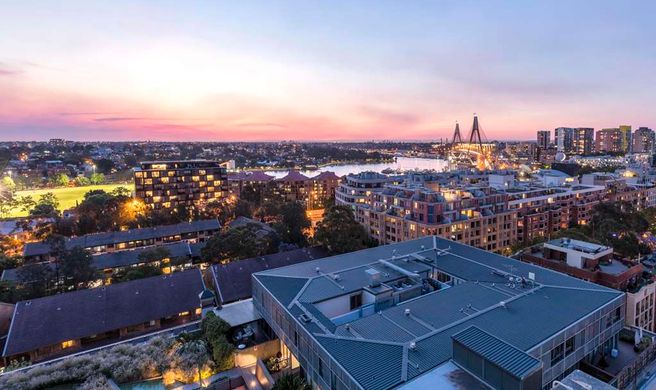 Oaks Sydney Goldsbrough Suites Exterior