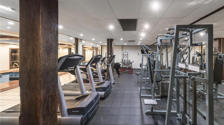 Oaks Sydney Goldsbrough Suites Health