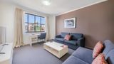 Oaks Sydney Goldsbrough Suites Room