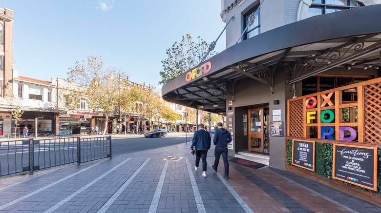 <b>Oaks Sydney Hyde Park Suites Exterior</b>. Images powered by <a href="https://iceportal.shijigroup.com/" title="IcePortal" target="_blank">IcePortal</a>.