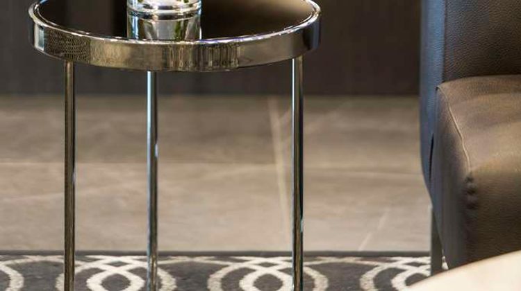 Oaks Sydney Hyde Park Suites Lobby