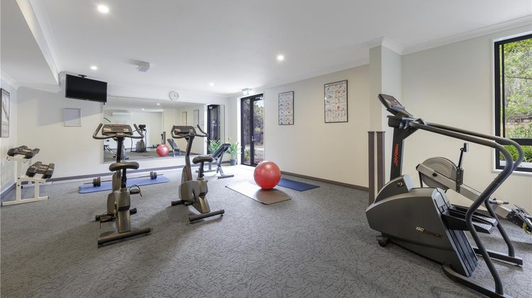 Oaks Sydney North Ryde Suites Health