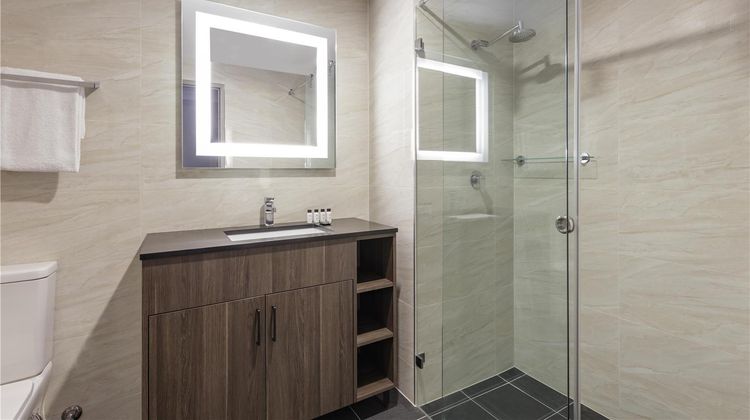 Oaks Sydney North Ryde Suites Room