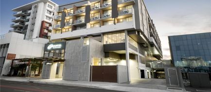 Oaks Toowoomba Hotel Exterior