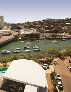 Oaks Townsville Gateway Suites