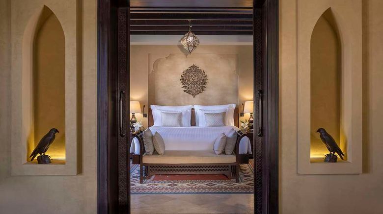 <b>Qasr Al Sarab Desert Resort by Anantara Room</b>. Images powered by <a href="https://iceportal.shijigroup.com/" title="IcePortal" target="_blank">IcePortal</a>.