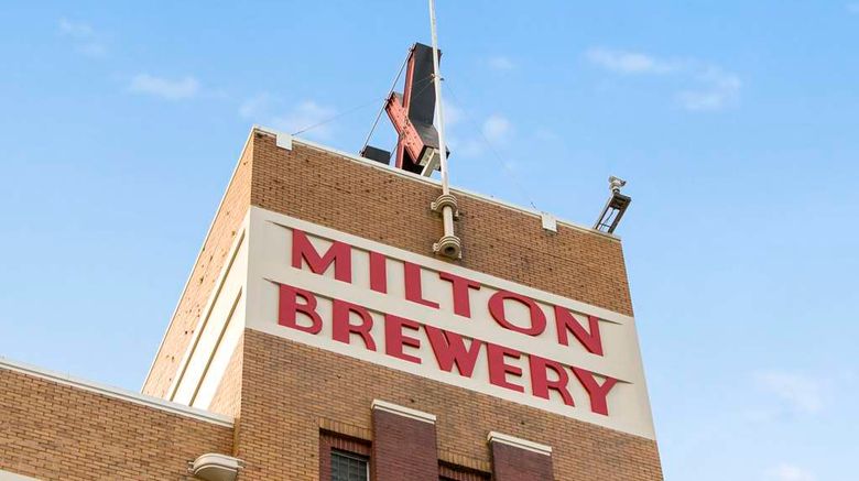 <b>The Milton Brisbane Exterior</b>. Images powered by <a href="https://iceportal.shijigroup.com/" title="IcePortal" target="_blank">IcePortal</a>.