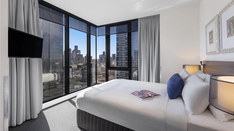 <b>WRAP on Southbank Room</b>. Images powered by <a href="https://iceportal.shijigroup.com/" title="IcePortal" target="_blank">IcePortal</a>.