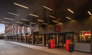 Radisson Red London Gatwick Airport