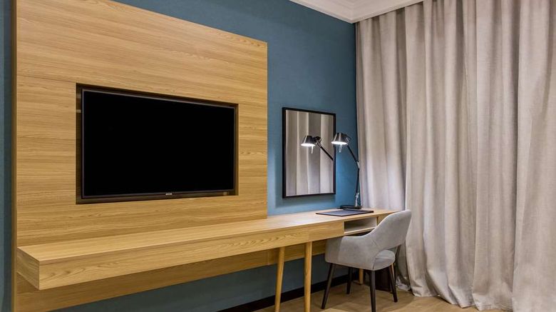 <b>Radisson Hotel Riyadh Airport Suite</b>. Images powered by <a href="https://iceportal.shijigroup.com/" title="IcePortal" target="_blank">IcePortal</a>.