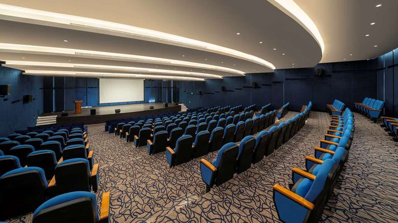 <b>Radisson Hotel Riyadh Airport Meeting</b>. Images powered by <a href="https://iceportal.shijigroup.com/" title="IcePortal" target="_blank">IcePortal</a>.
