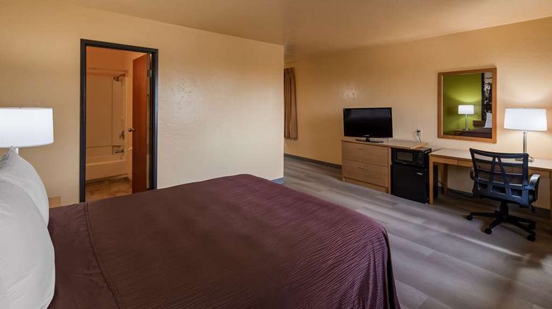 <b>SureStay Hotel by Best Western Suite</b>. Images powered by <a href="https://iceportal.shijigroup.com/" title="IcePortal" target="_blank">IcePortal</a>.