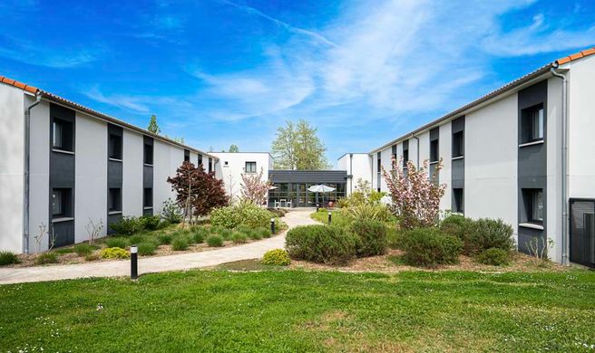 Sure Hotel by BW Les Portes de Montauban Exterior
