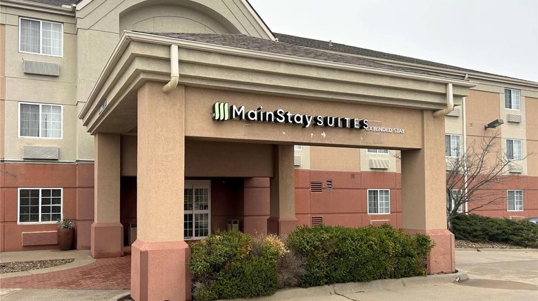 <b>MainStay Suites Emporia Exterior</b>. Images powered by <a href="https://iceportal.shijigroup.com/" title="IcePortal" target="_blank">IcePortal</a>.
