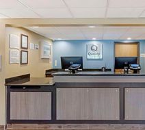 Quality Inn Oshkosh Lobby
