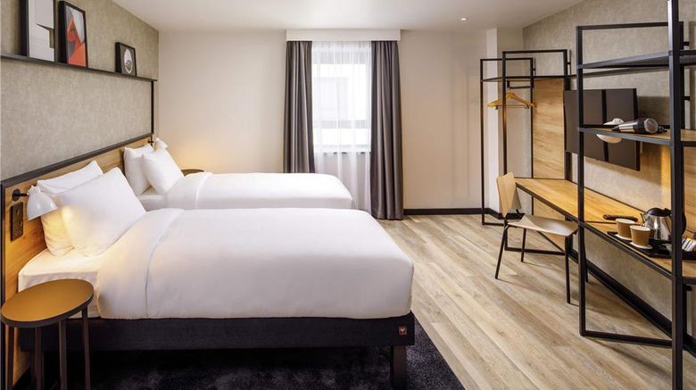 <b>ibis London Sutton Point Room</b>. Images powered by <a href="https://iceportal.shijigroup.com/" title="IcePortal" target="_blank">IcePortal</a>.