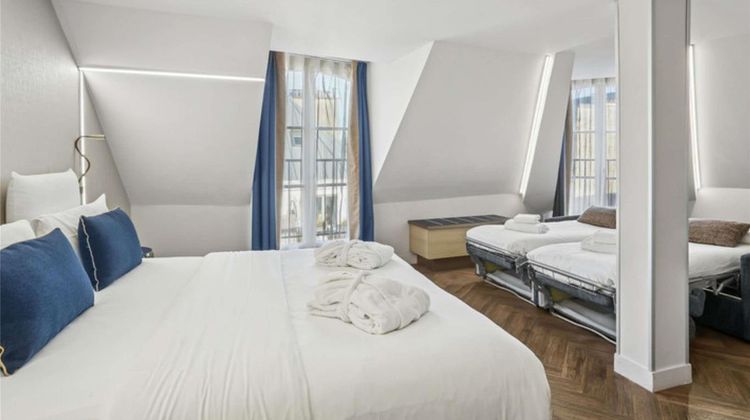 Mercure Paris Lafayette Room