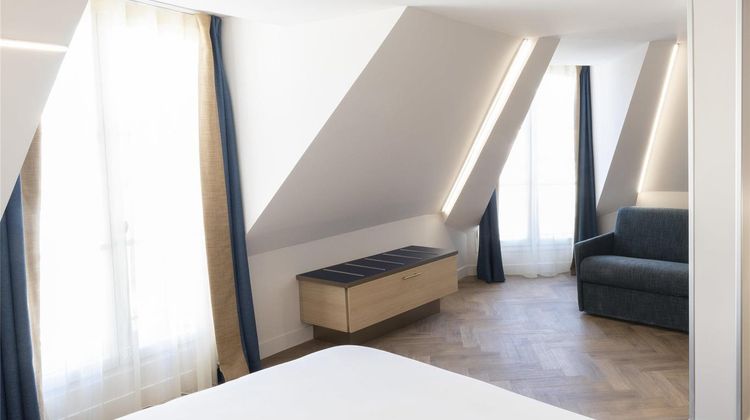 Mercure Paris Lafayette Room