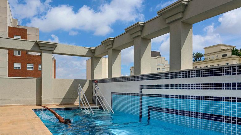 <b>Novotel Sao Paulo Jardins Pool</b>. Images powered by <a href="https://iceportal.shijigroup.com/" title="IcePortal" target="_blank">IcePortal</a>.
