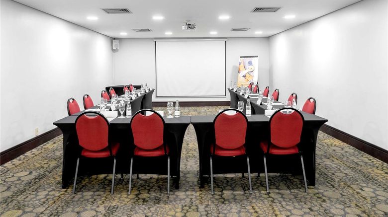 <b>Novotel Sao Paulo Jardins Meeting</b>. Images powered by <a href="https://iceportal.shijigroup.com/" title="IcePortal" target="_blank">IcePortal</a>.