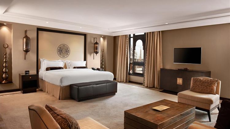 Shaza Al Madina Suite