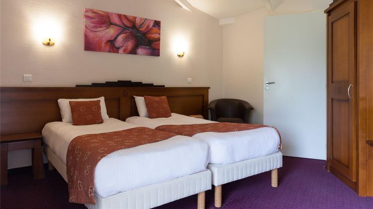 Charme Hotel Audincourt Room