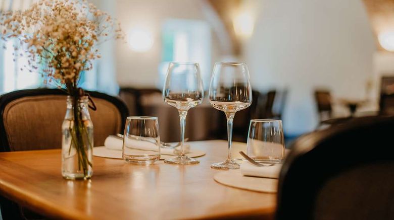 <b>Hotel la Robeyere, BW Signature Coll Restaurant</b>. Images powered by <a href="https://iceportal.shijigroup.com/" title="IcePortal" target="_blank">IcePortal</a>.