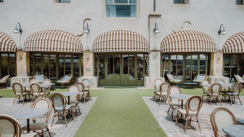 <b>Hotel la Robeyere, BW Signature Coll Exterior</b>. Images powered by <a href="https://iceportal.shijigroup.com/" title="IcePortal" target="_blank">IcePortal</a>.