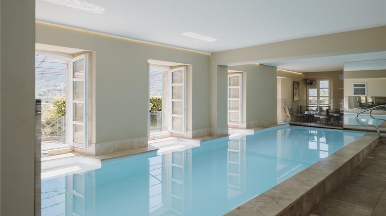 <b>Hotel la Robeyere, BW Signature Coll Pool</b>. Images powered by <a href="https://iceportal.shijigroup.com/" title="IcePortal" target="_blank">IcePortal</a>.