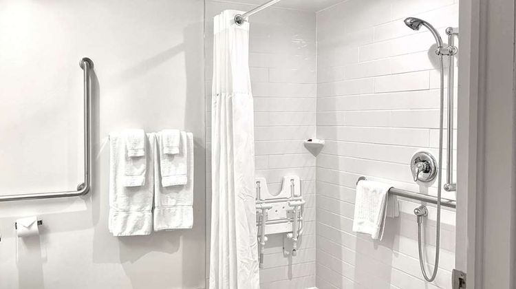Quality Inn & Conference Centre Kingston Room