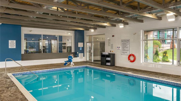 Quality Inn & Conference Centre Kingston Pool