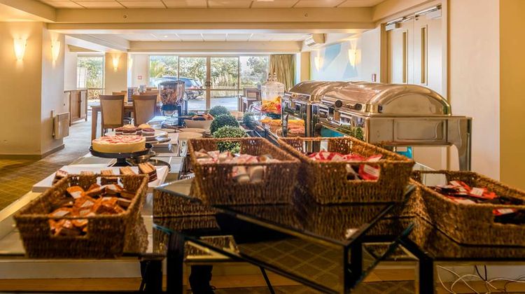 Ocean Breeze Hotel Restaurant