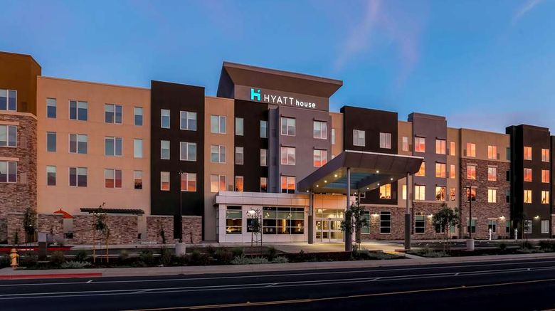 <b>Hyatt House Davis Exterior</b>. Images powered by <a href="https://iceportal.shijigroup.com/" title="IcePortal" target="_blank">IcePortal</a>.