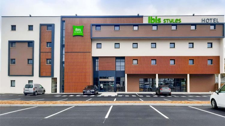 Ibis Styles Contres-Cheverny Exterior